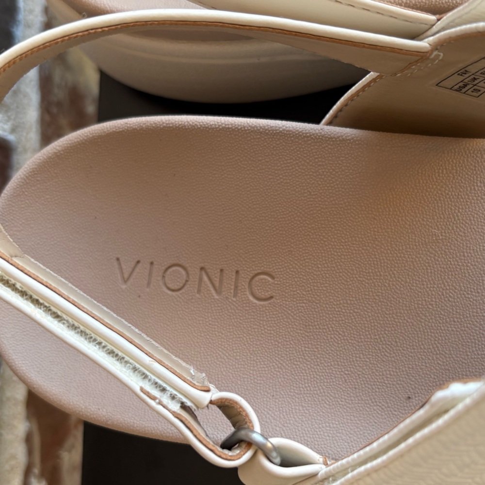 Vionic White Sandals - Picture 6 of 14
